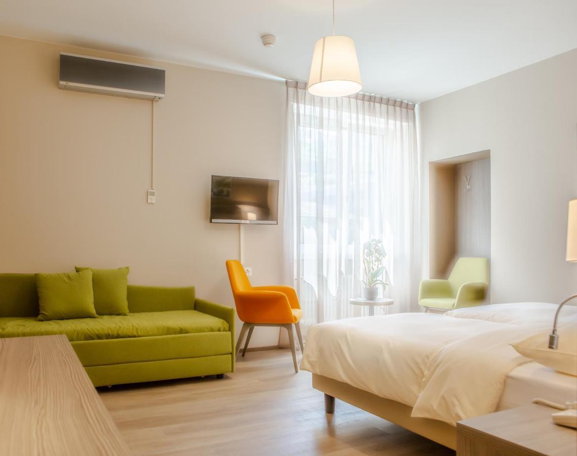 Hotel Unione เบลลินโซนา ภายนอก รูปภาพ