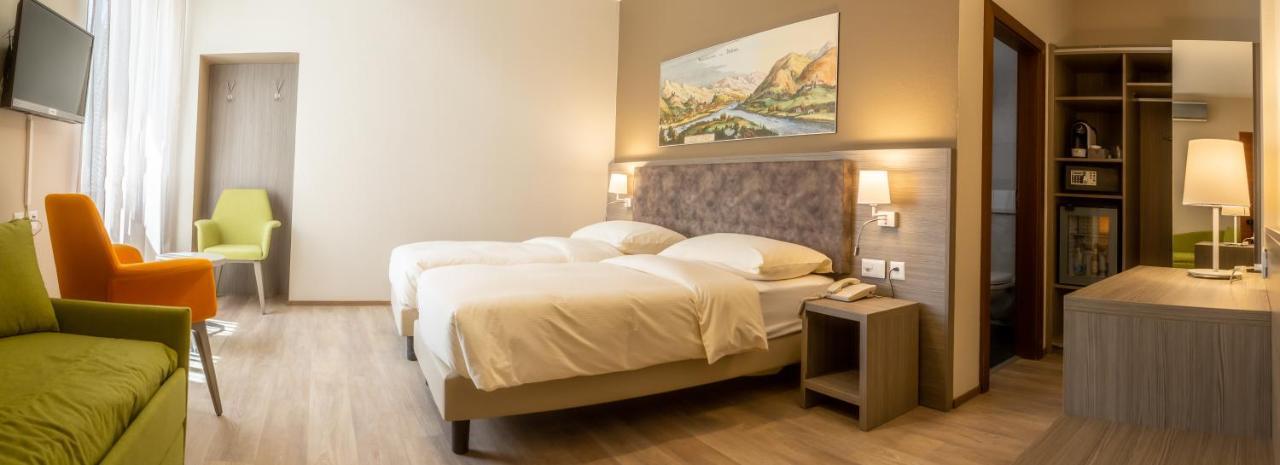 Hotel Unione เบลลินโซนา ภายนอก รูปภาพ